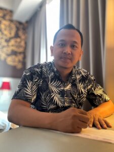 ARTHUR HAJAR HANTORO
